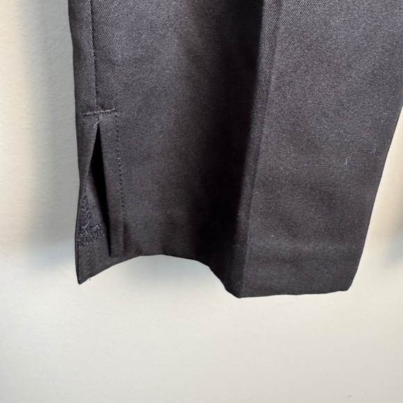 IZOD Golf Women's 6 Lightweight Performance Golf Pants Black Outdoor Active - Picture 2 of 14